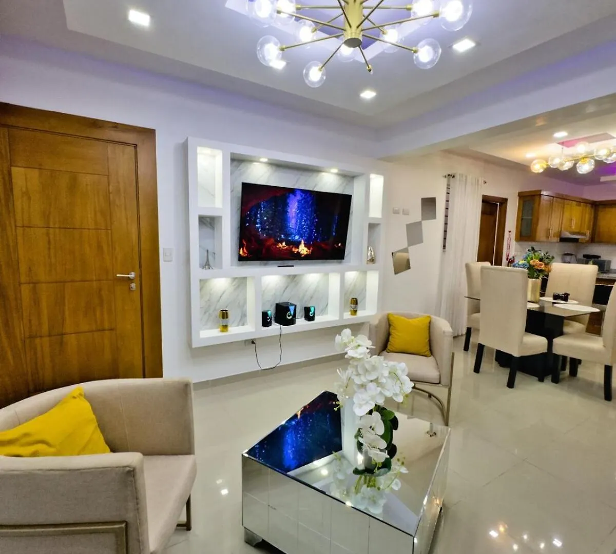 Perla Luxury 6 10 Min Away From The Airport & City Santiago De Los Caballeros Dominican Republic